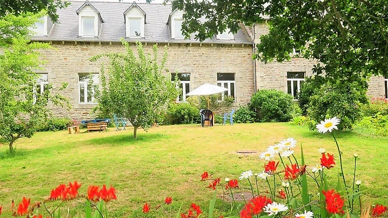 La Convergence des Loutres, lieu culturel à Loguivy-Plougras, Côtes-d'Armor